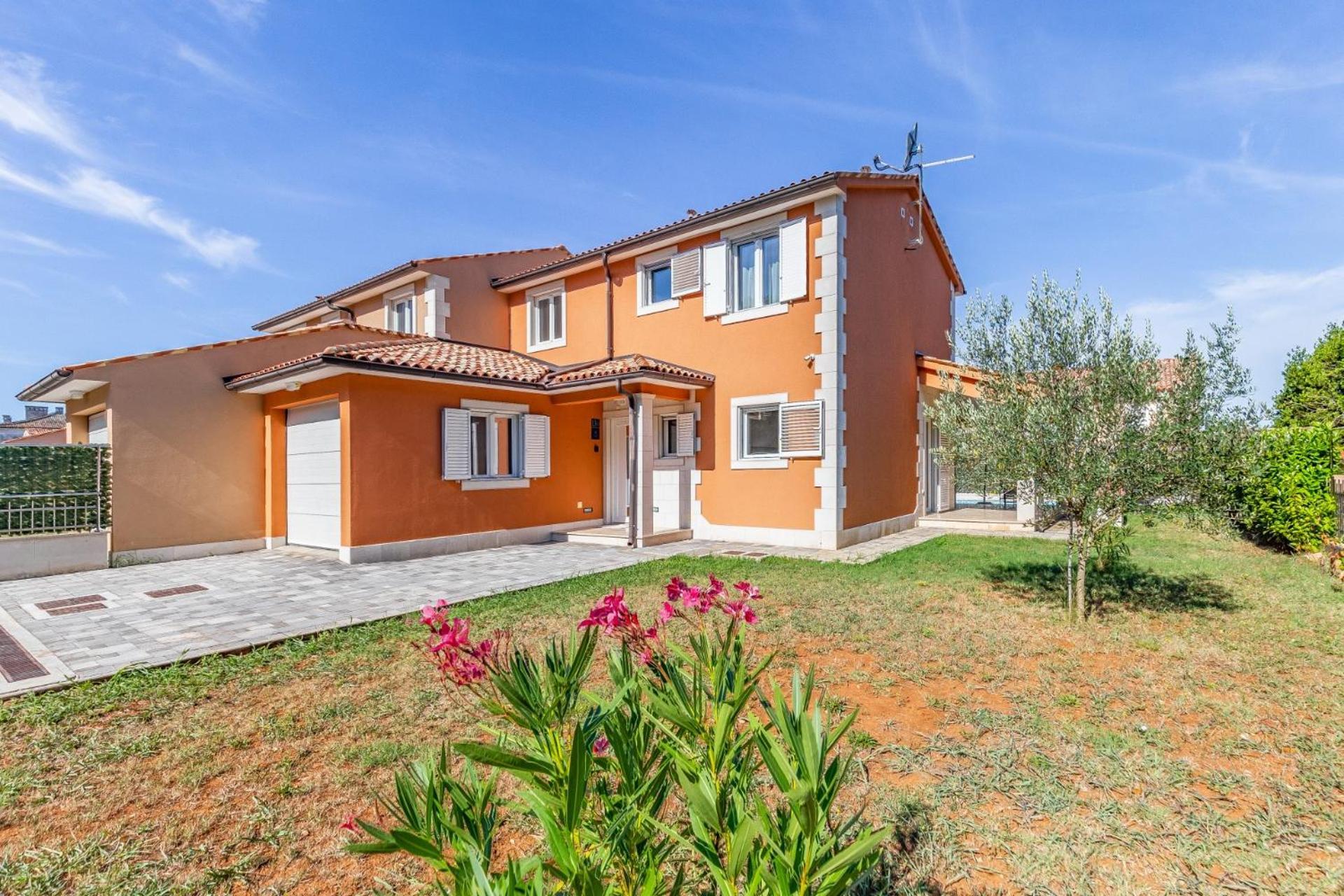 Villas Lotus With Pool And Jacuzzi Pula Extérieur photo