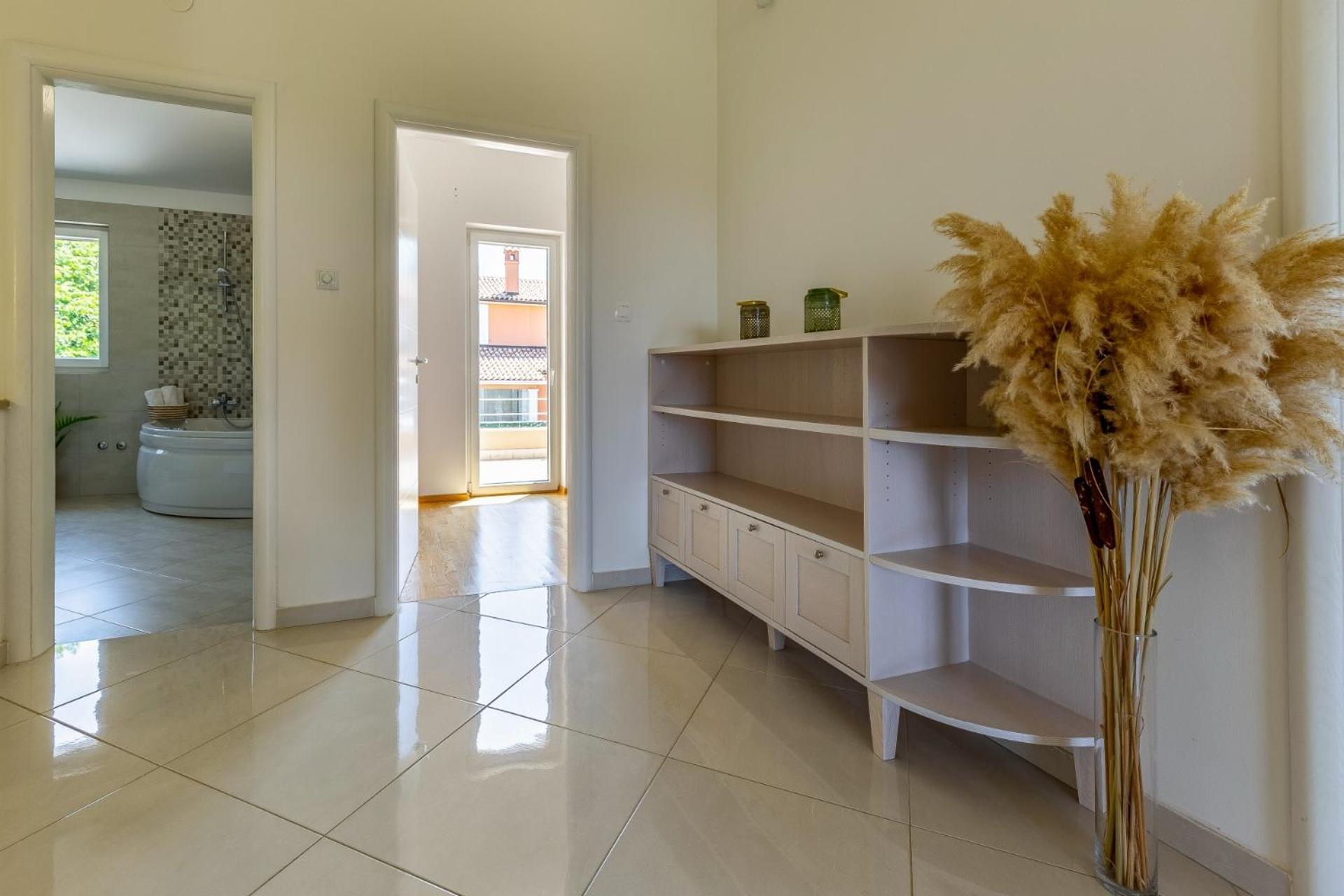 Villas Lotus With Pool And Jacuzzi Pula Extérieur photo