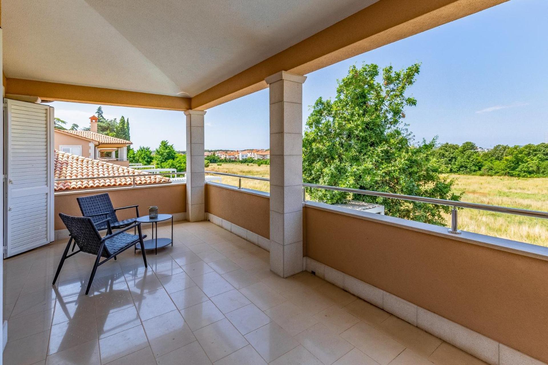 Villas Lotus With Pool And Jacuzzi Pula Extérieur photo