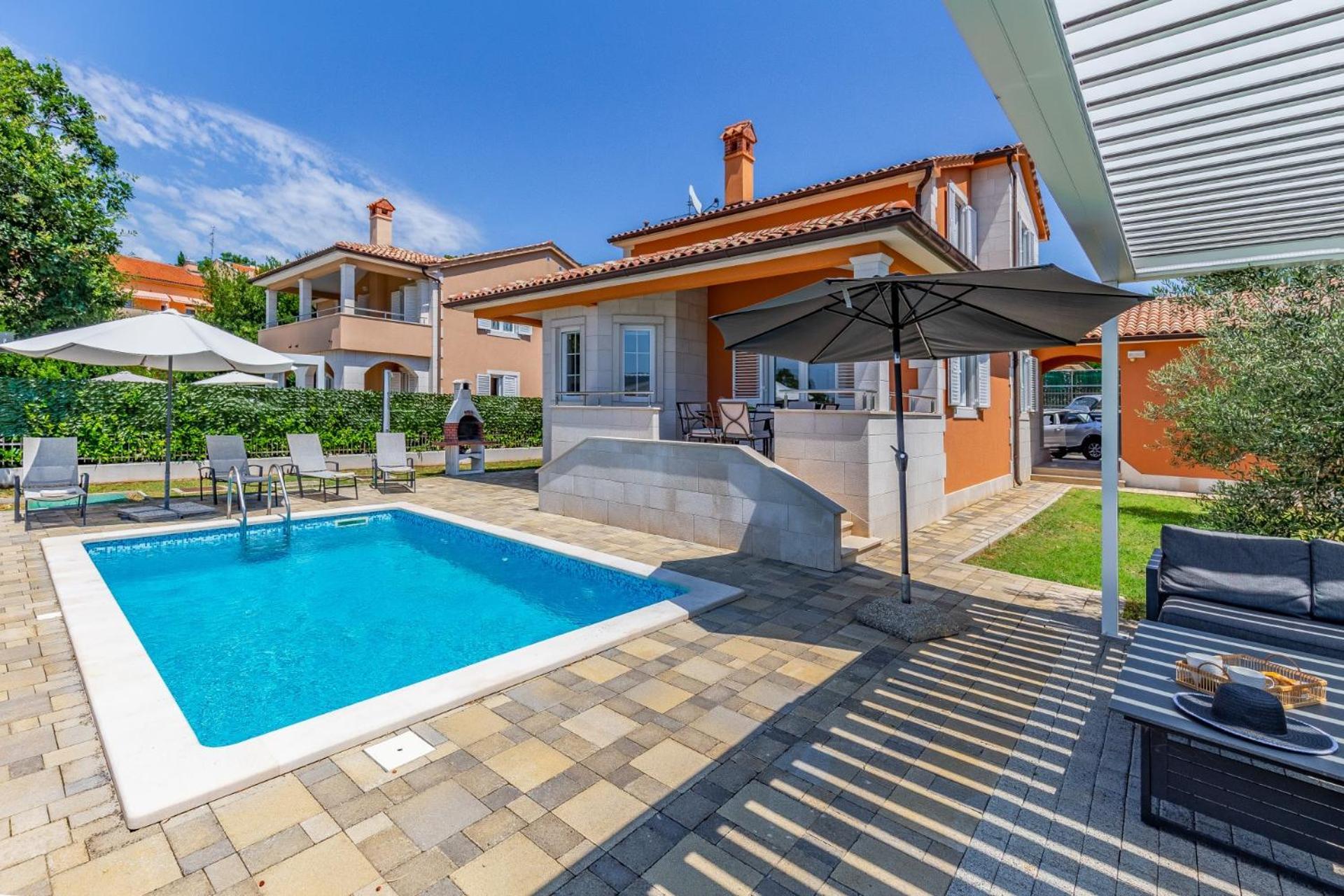 Villas Lotus With Pool And Jacuzzi Pula Extérieur photo